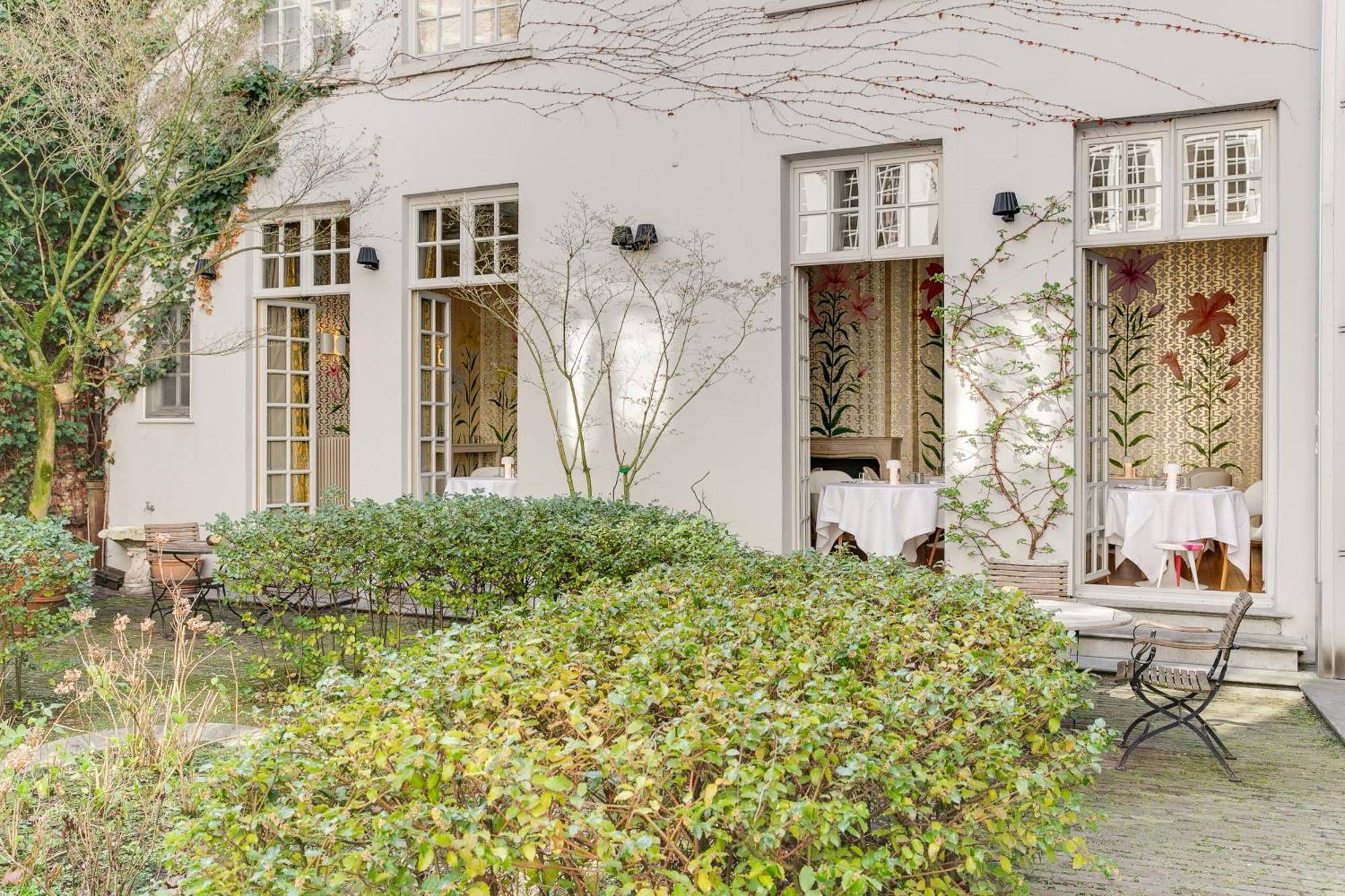 אנטוורפן Small Luxury Hotel De Witte Lelie מראה חיצוני תמונה