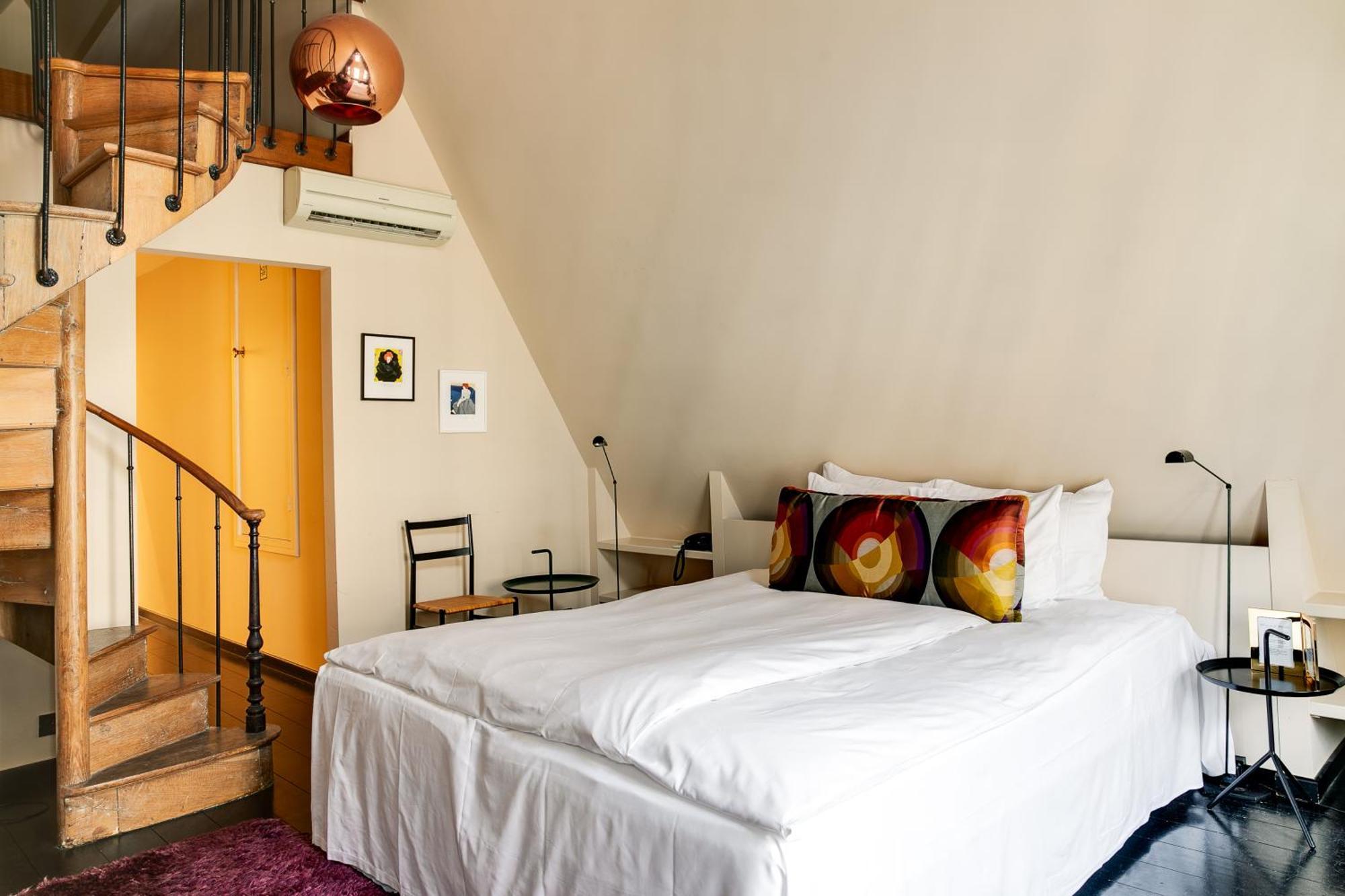 אנטוורפן Small Luxury Hotel De Witte Lelie מראה חיצוני תמונה